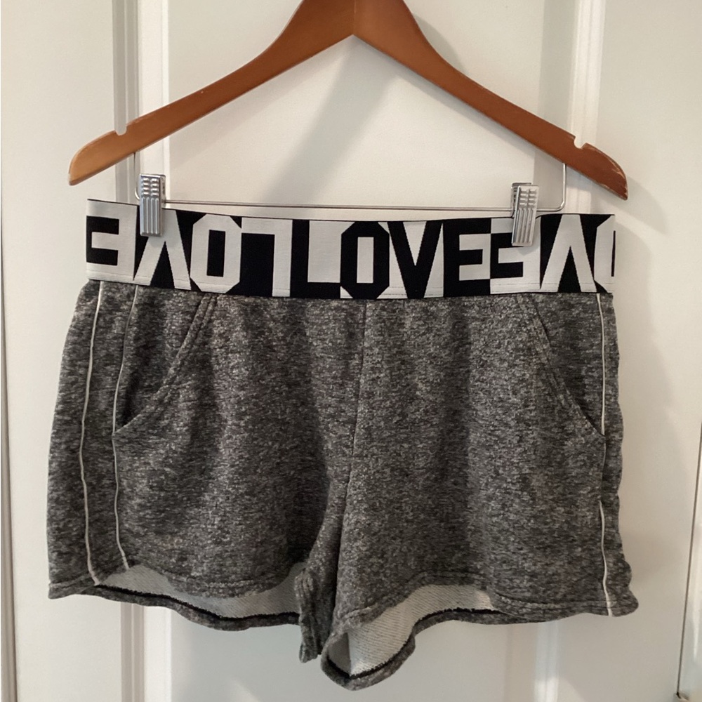 No Boundaries Monochrome Graphic shorts